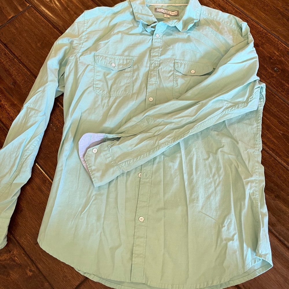 Men’s mint colored button up